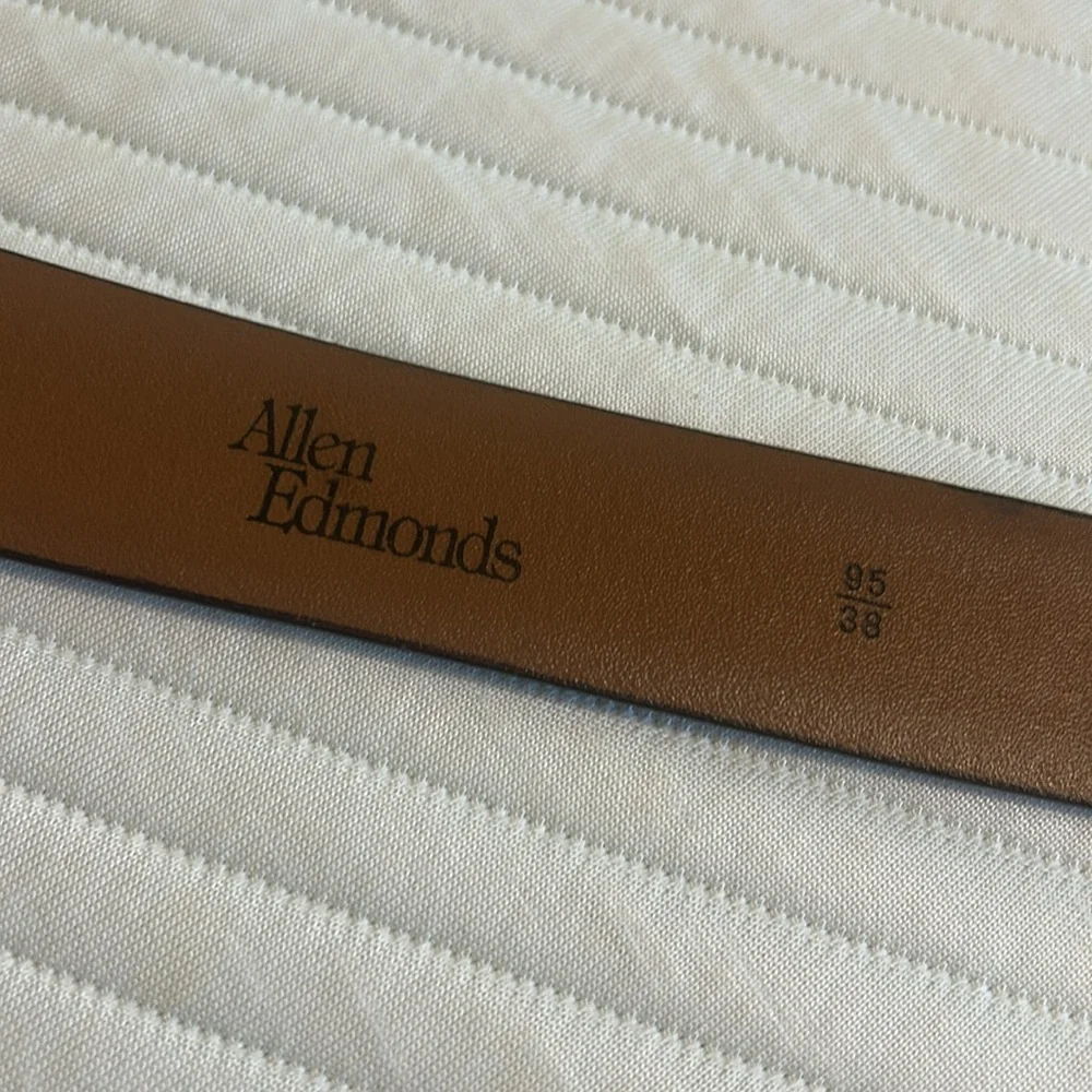 Allen Edmonds Brown Textured Calfskin Belt